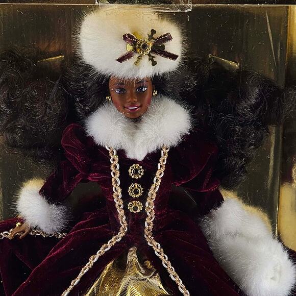 Happy Holidays African American Special Edition Barbie Doll Mattel 1996 - Picture 2 of 6